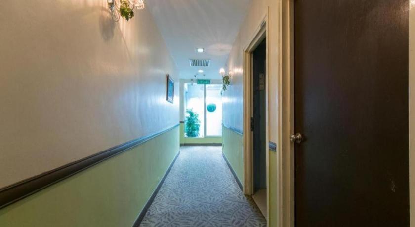 Oyo 126 Rae Hotel Kuala Lumpur Zewnętrze zdjęcie